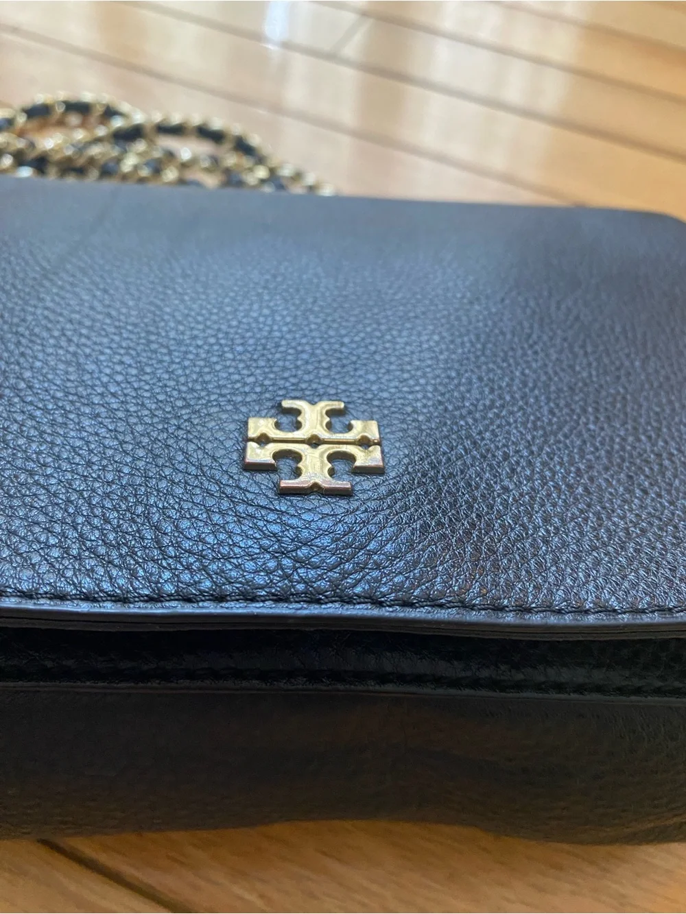 Tory Burch Emerson Adjustable Chain Shoulder Bag  saffiano leather